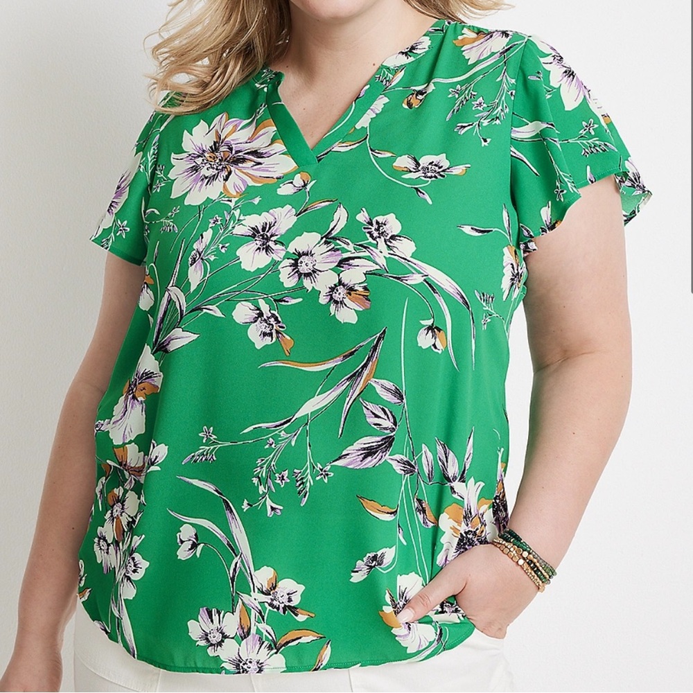 Maurices Floral V-Neck Blouse